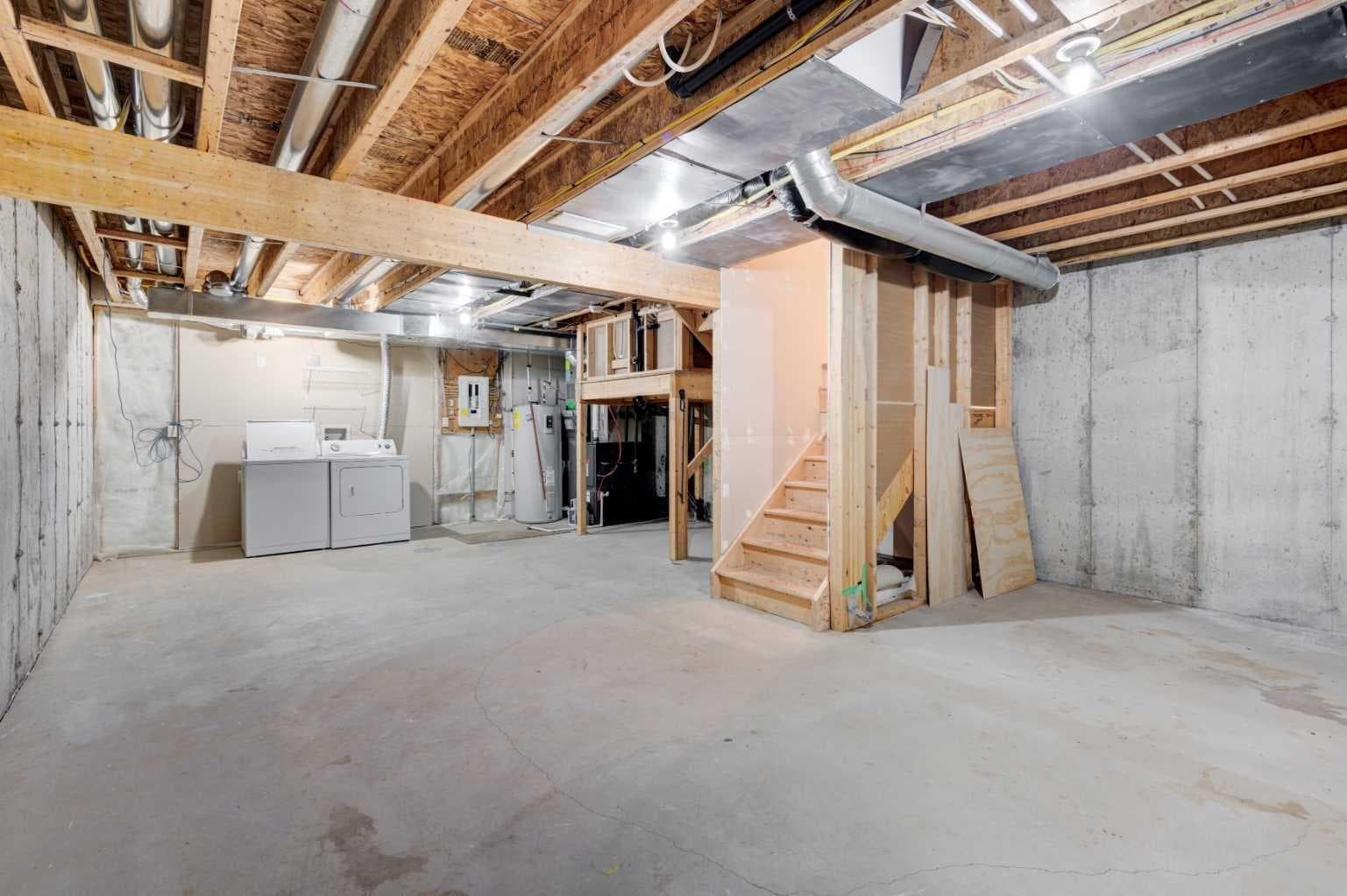 127 Prestwick Villas SE