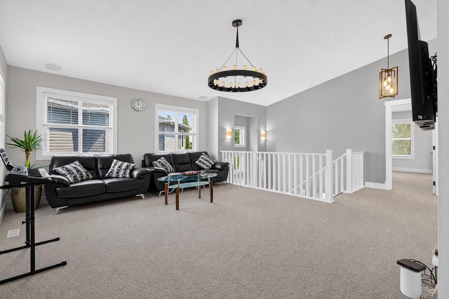 108 Kinniburgh Close 