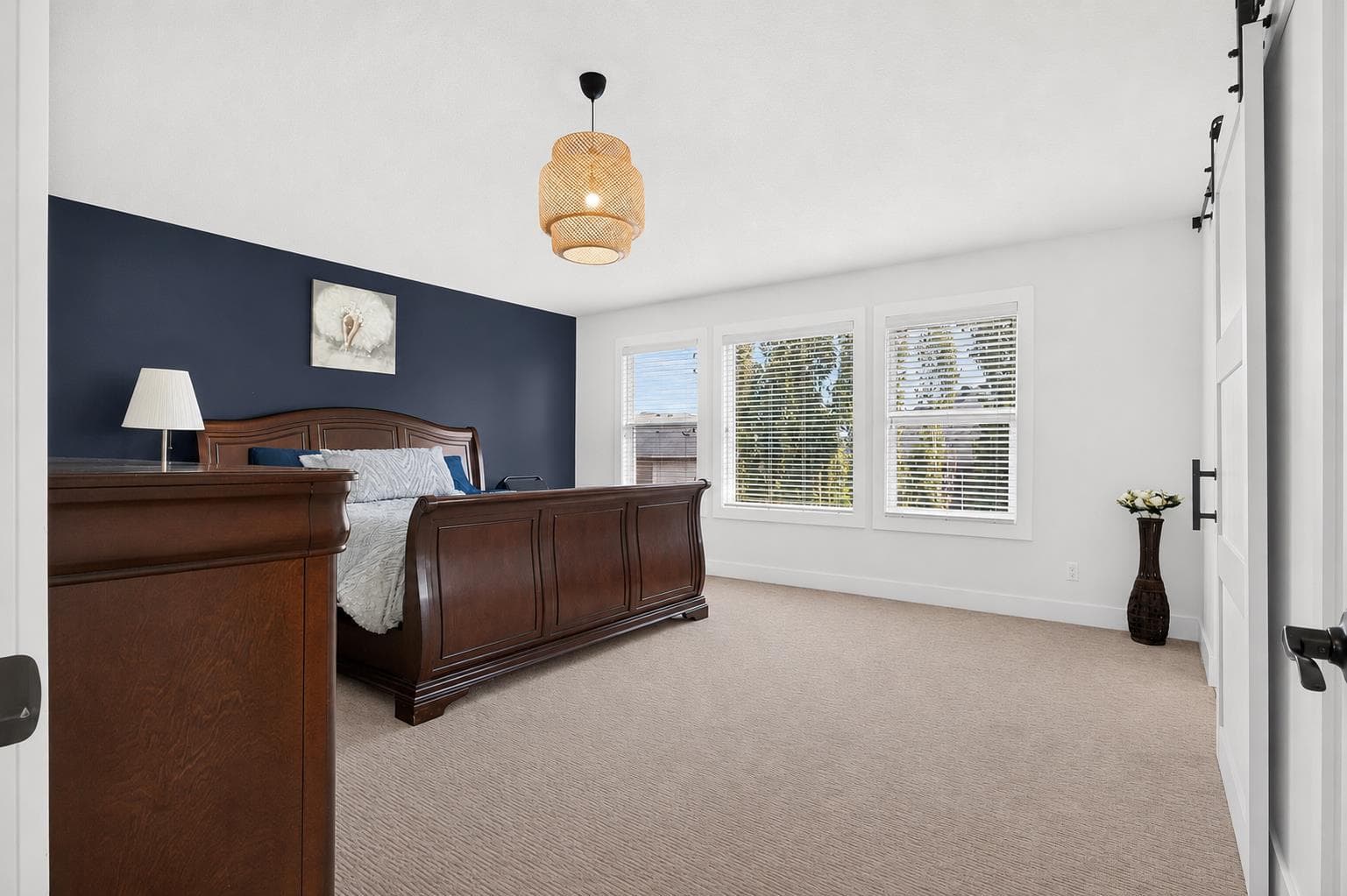 108 Kinniburgh Close 