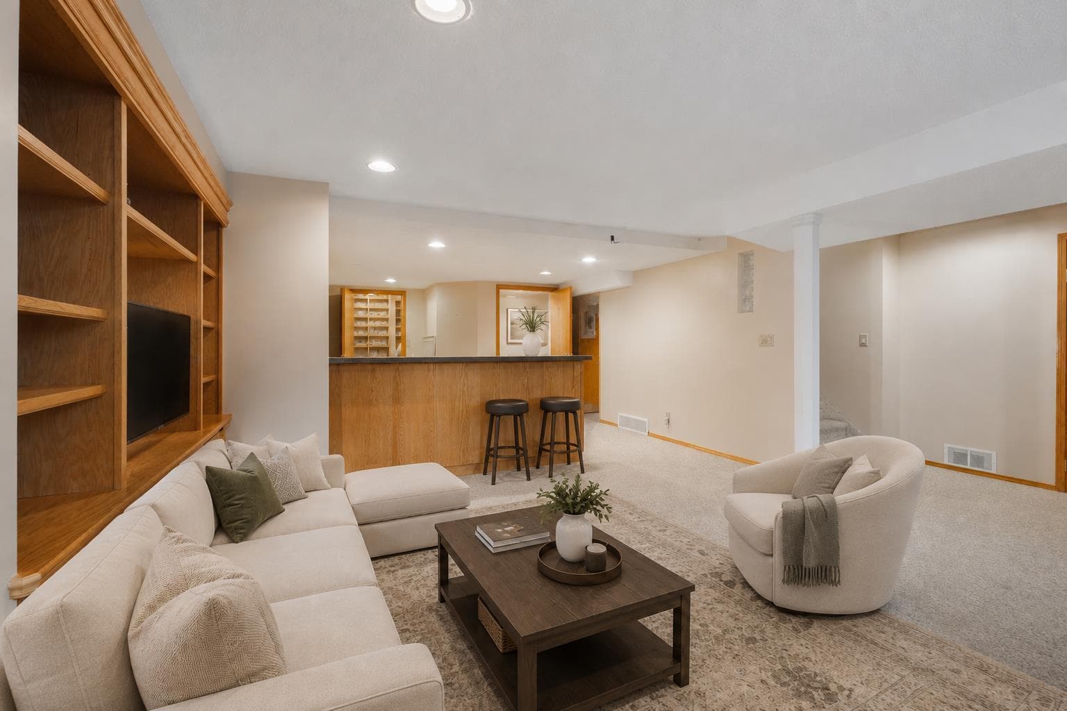 136 Harvest Hills Drive NE