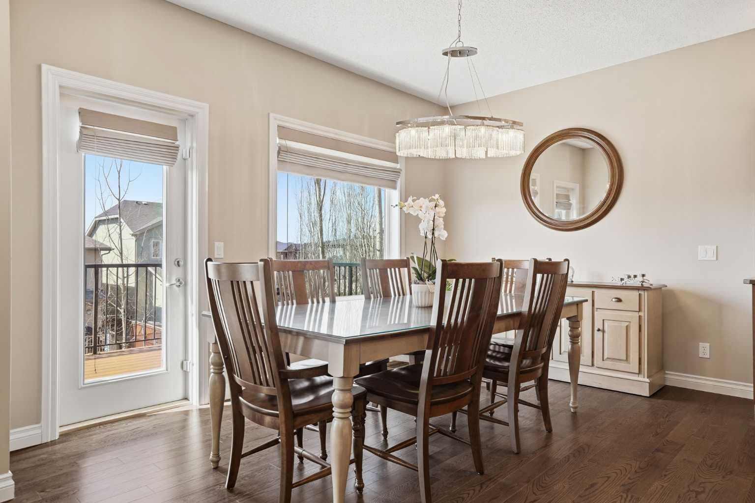 133 Aspen Stone Road SW
