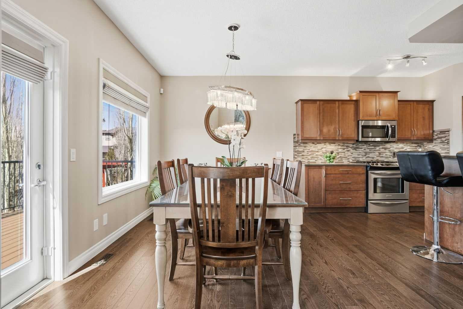 133 Aspen Stone Road SW