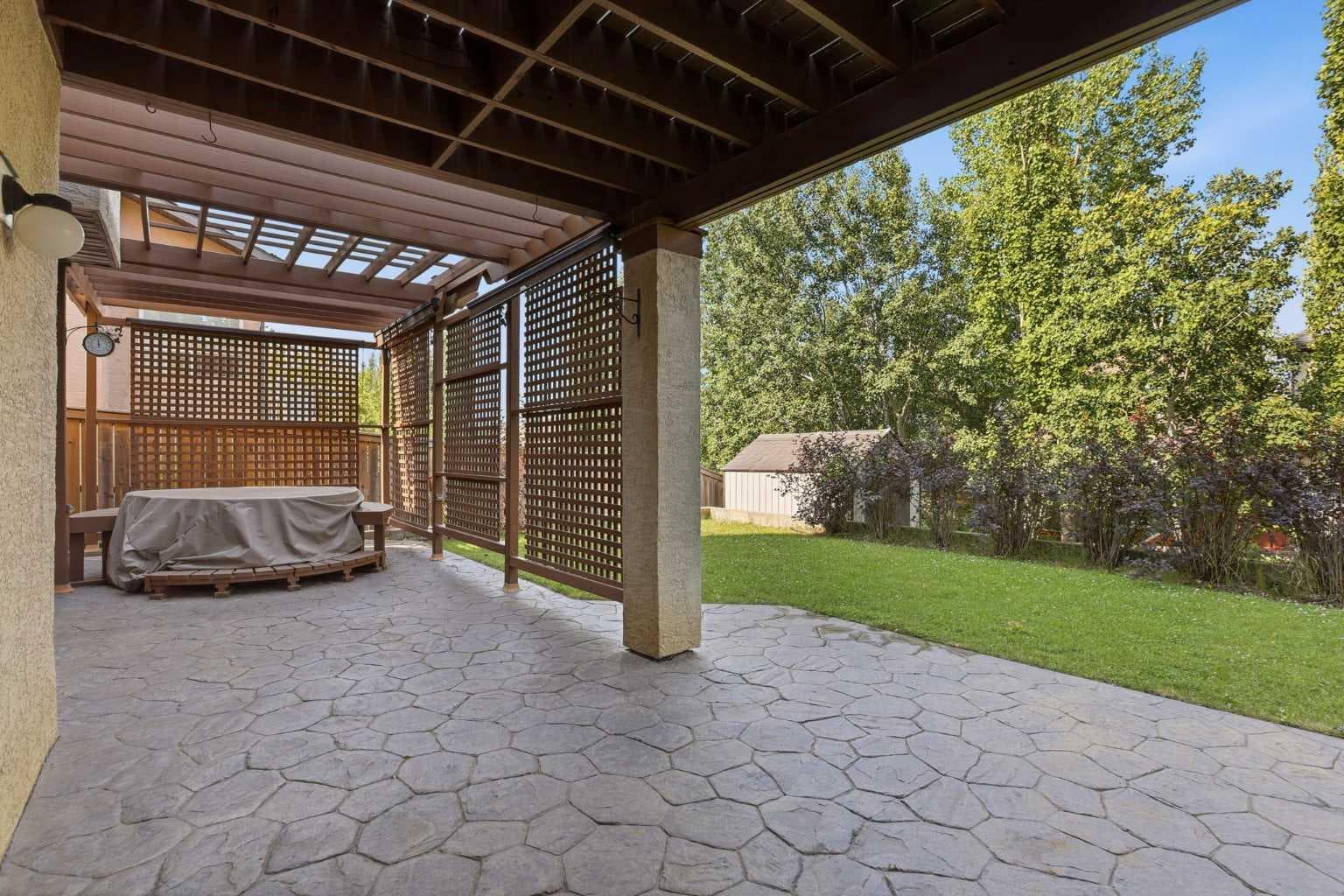 133 Aspen Stone Road SW