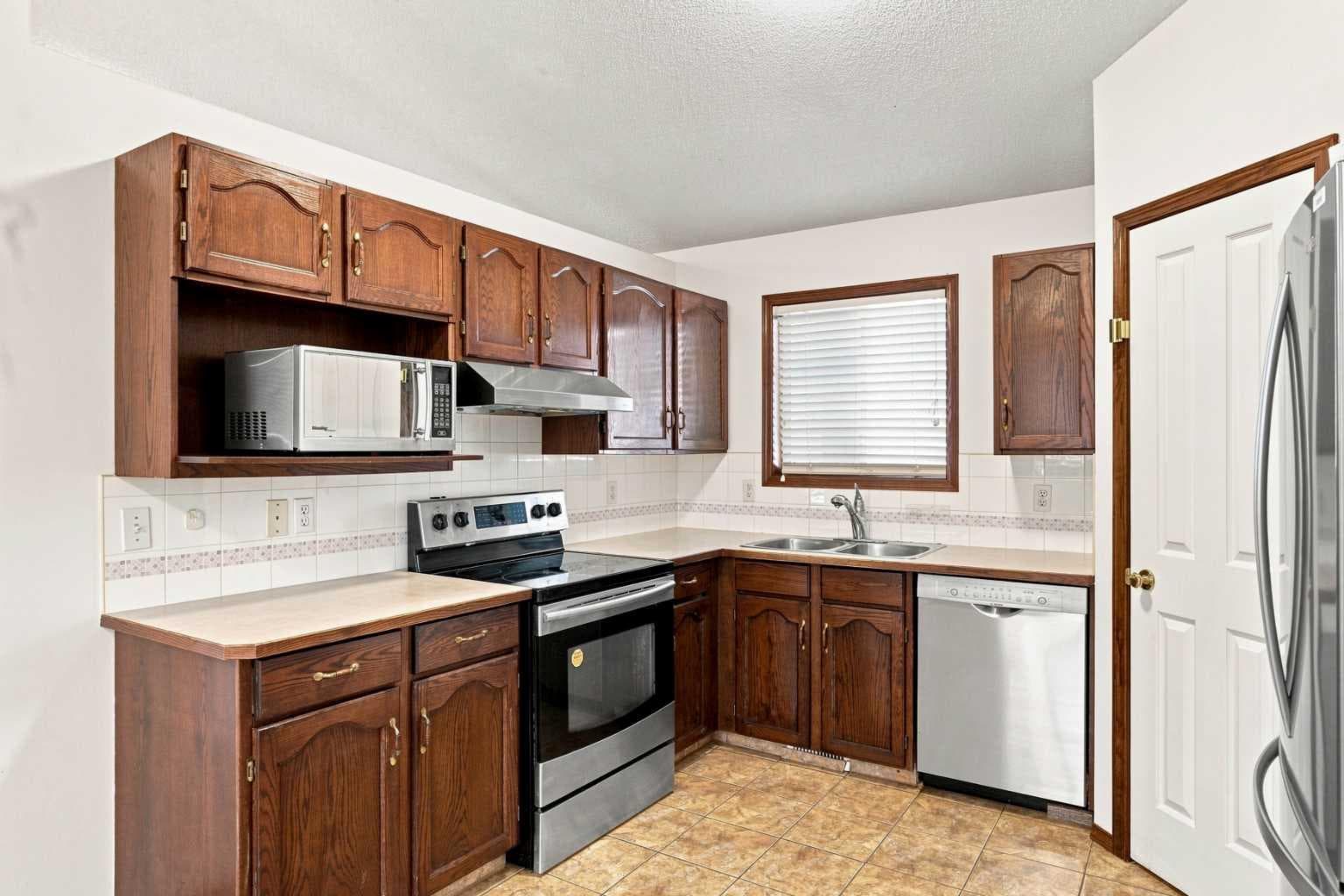 279 Coral Springs Circle NE