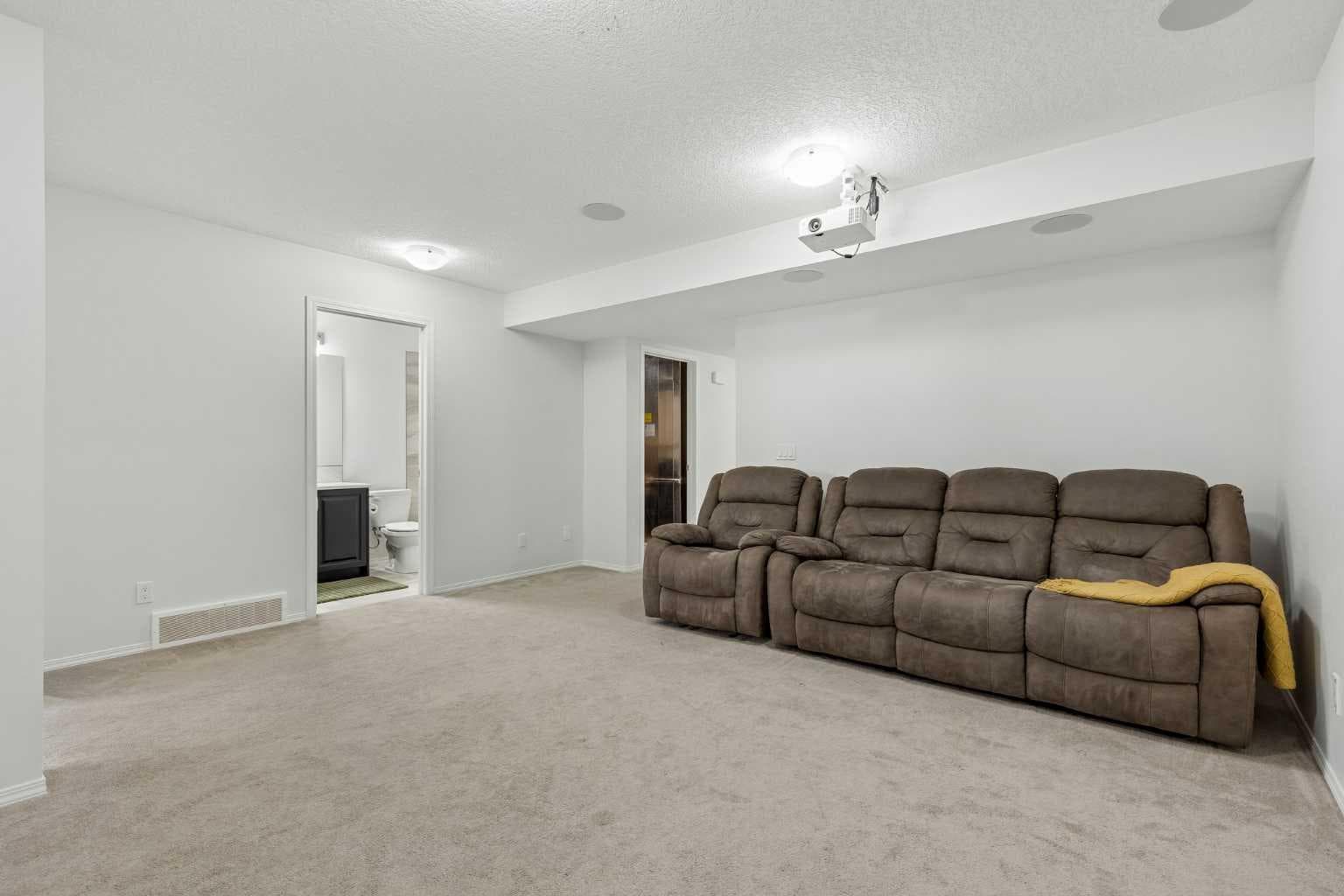 159 Belmont Terrace SW