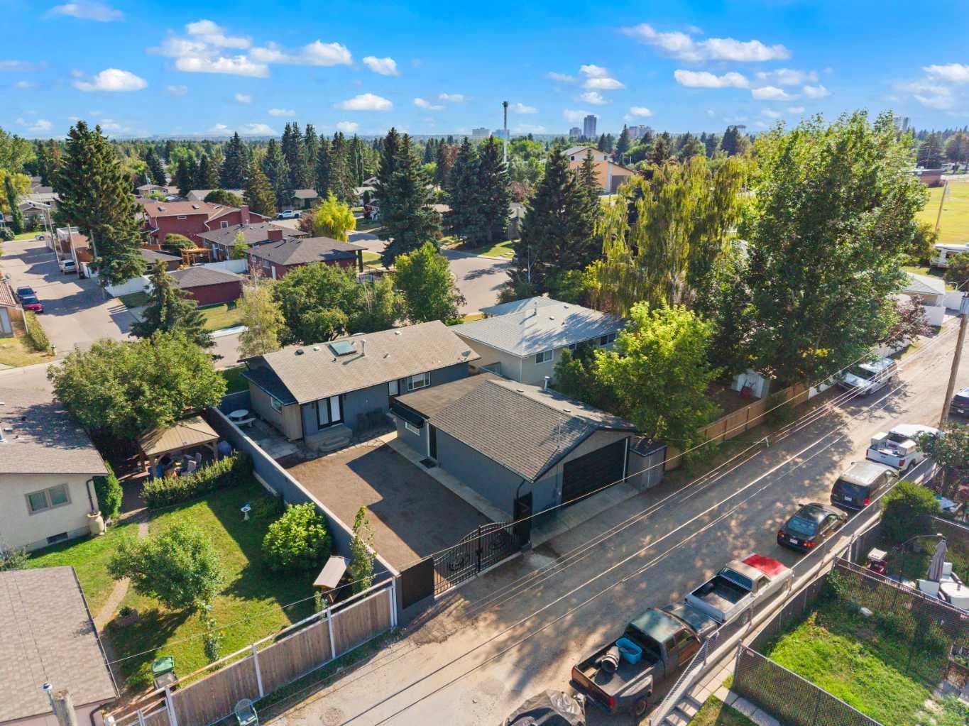 436 Attica Drive SE