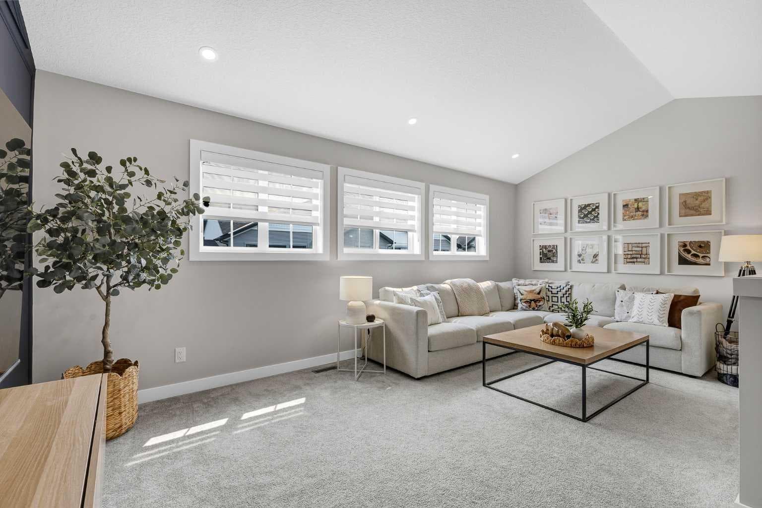 1803, 201 Cooperswood Green SW