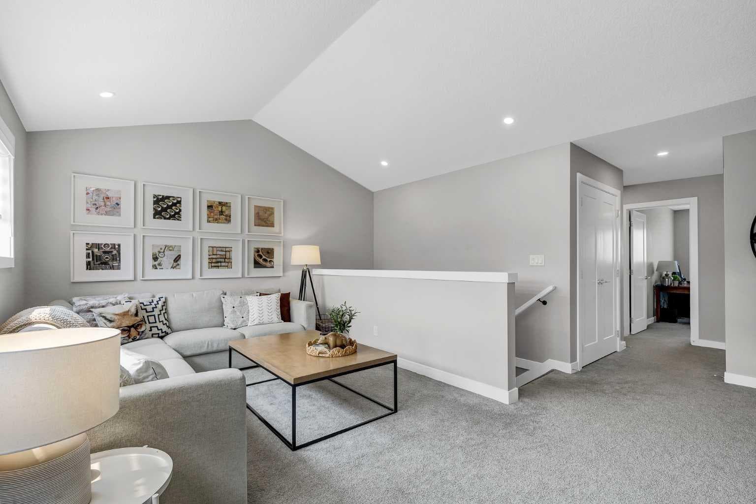 1803, 201 Cooperswood Green SW