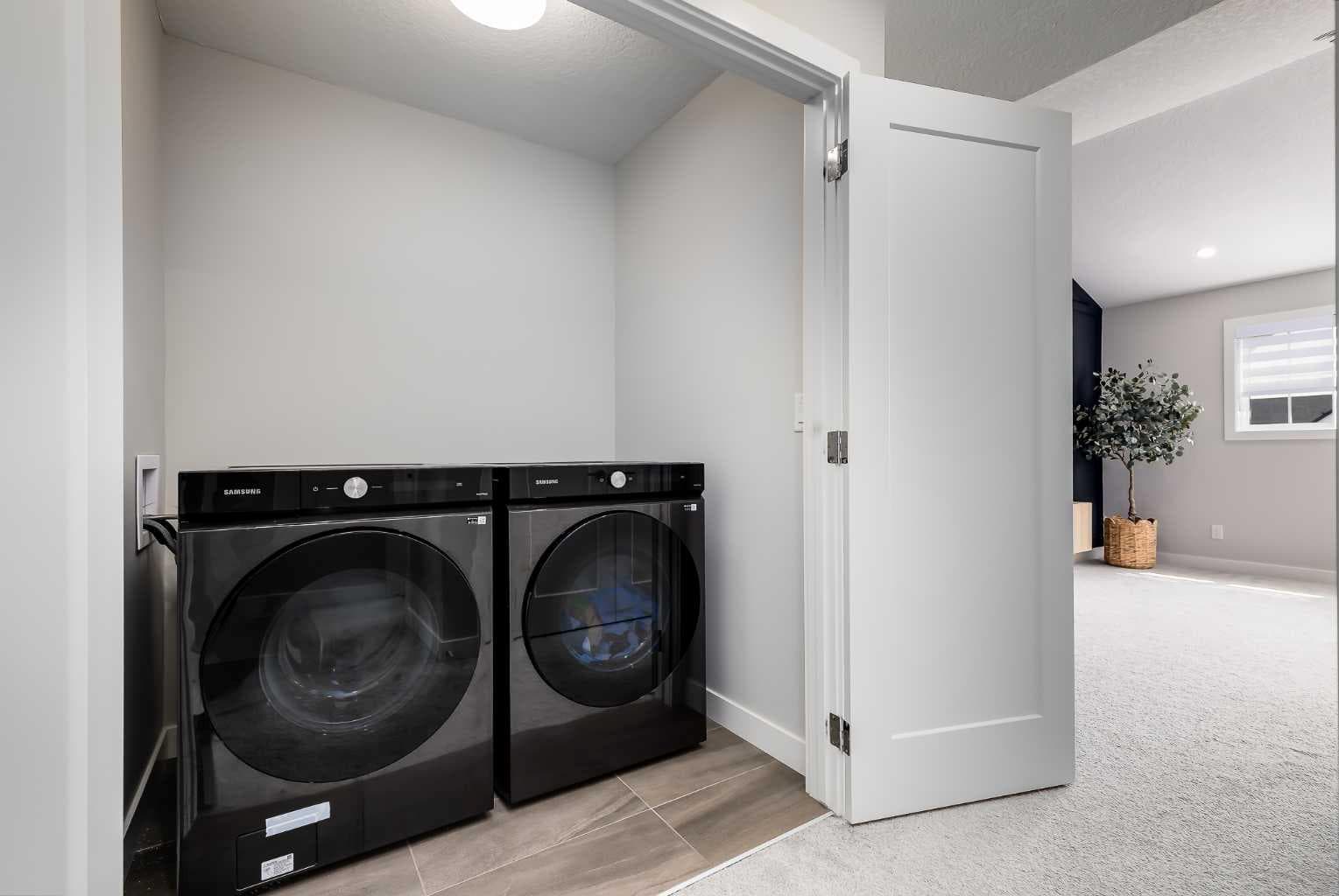 1803, 201 Cooperswood Green SW