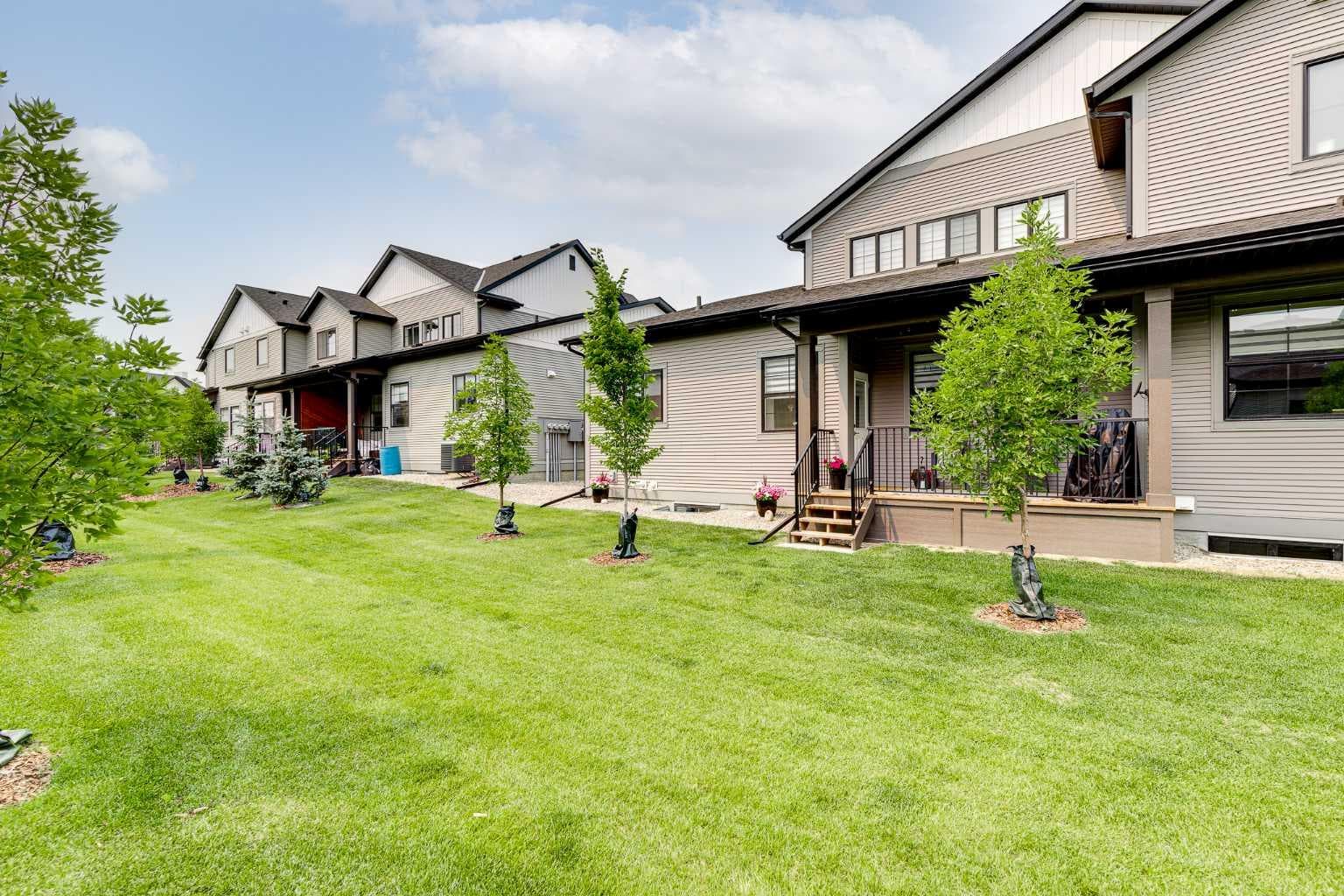 1803, 201 Cooperswood Green SW