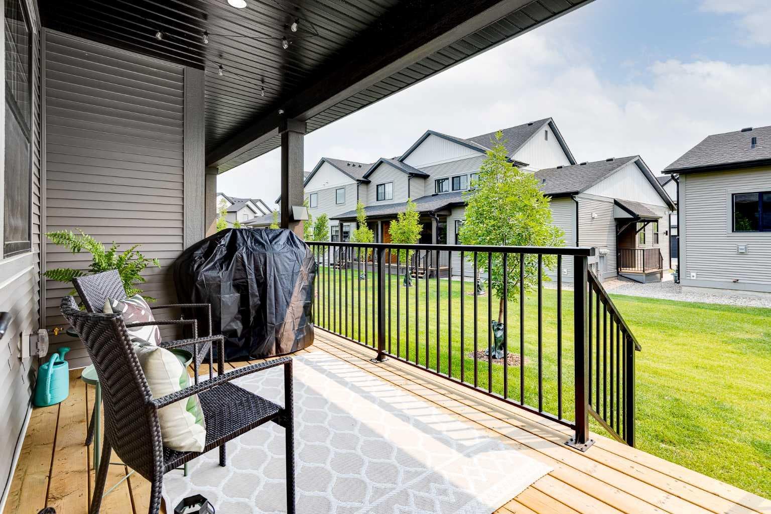 1803, 201 Cooperswood Green SW