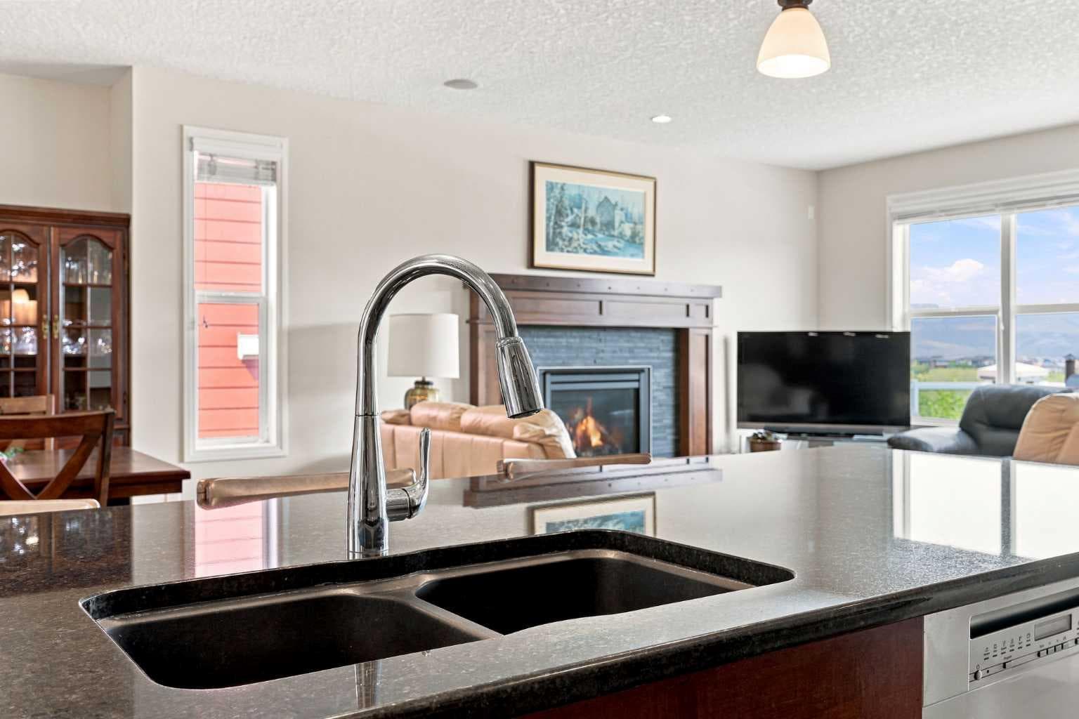 14 Ridge View Place 