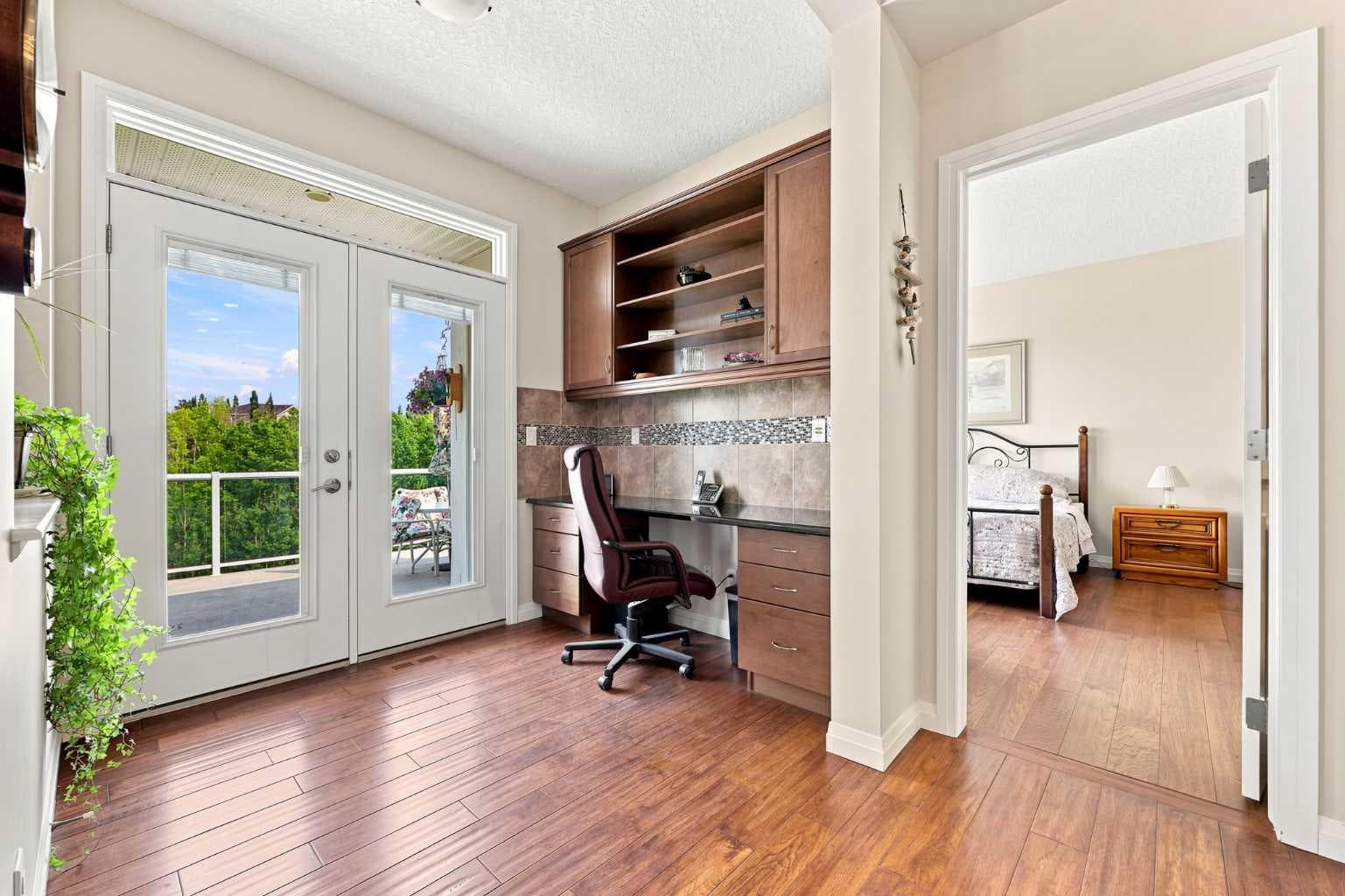 14 Ridge View Place 