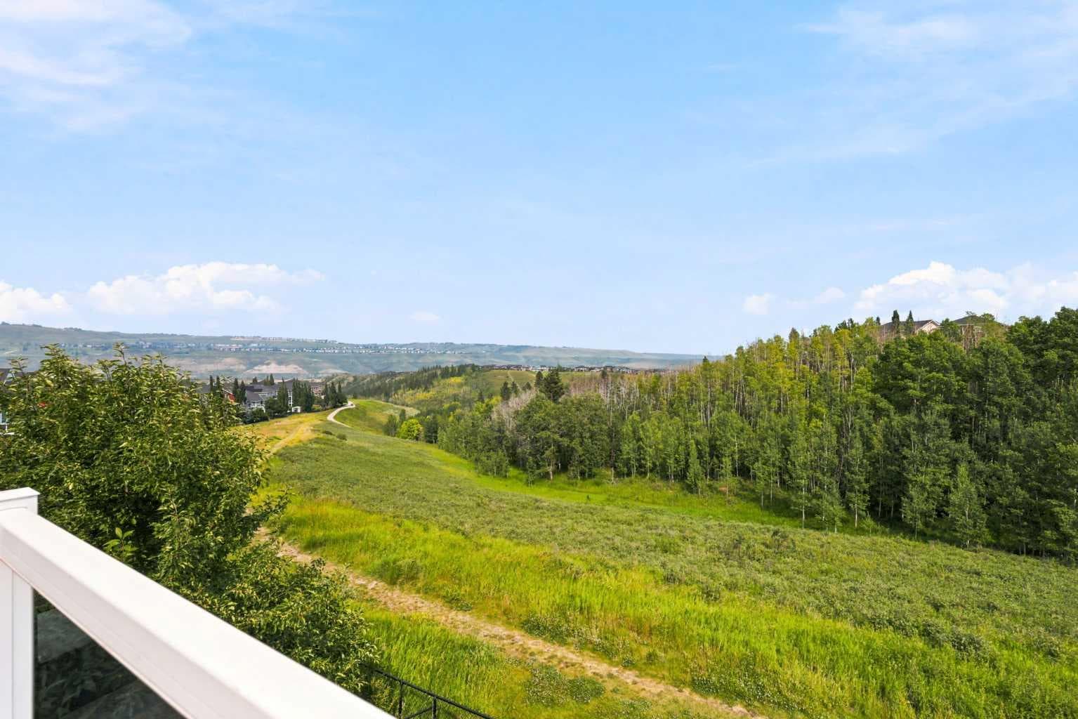 14 Ridge View Place 