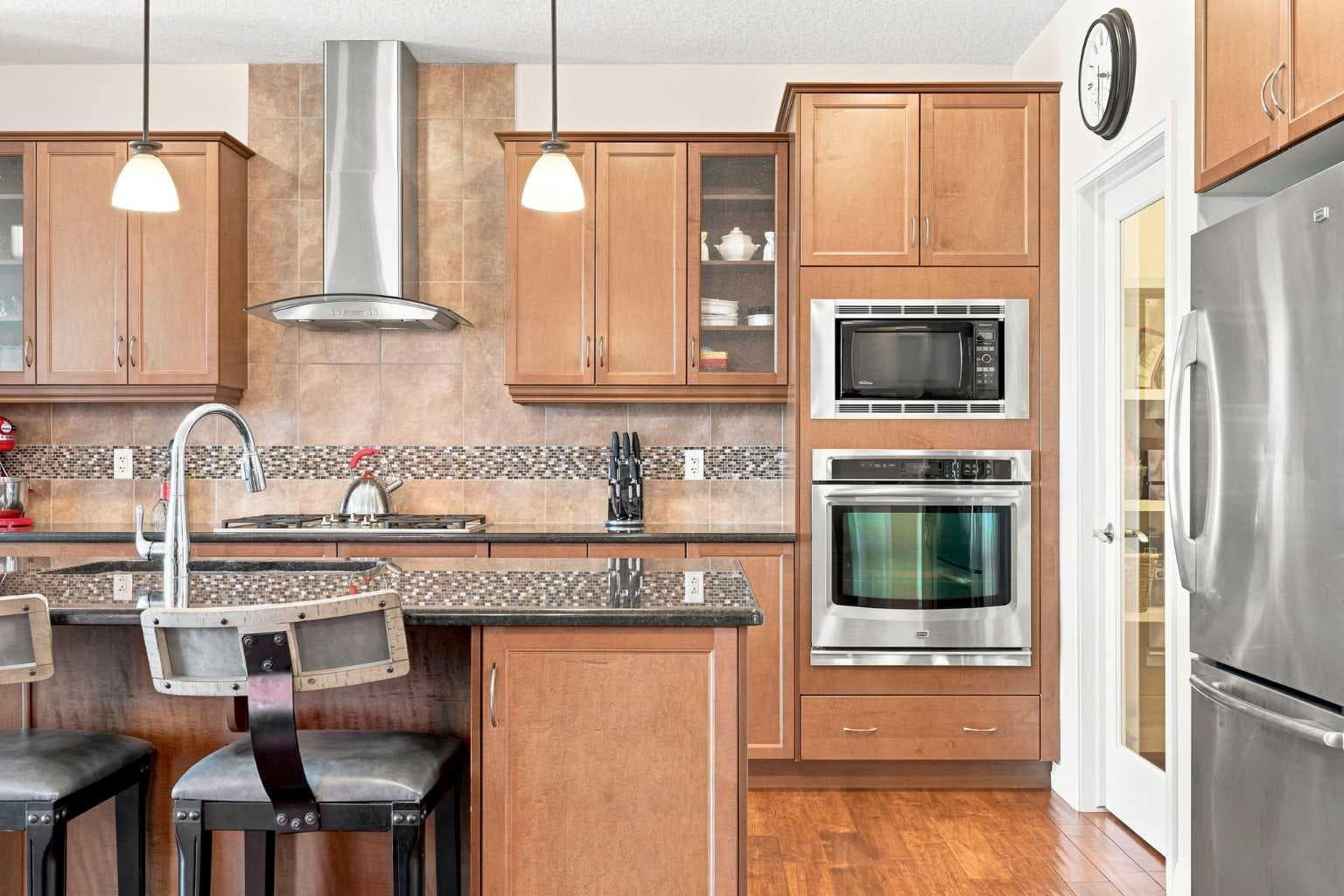 14 Ridge View Place 