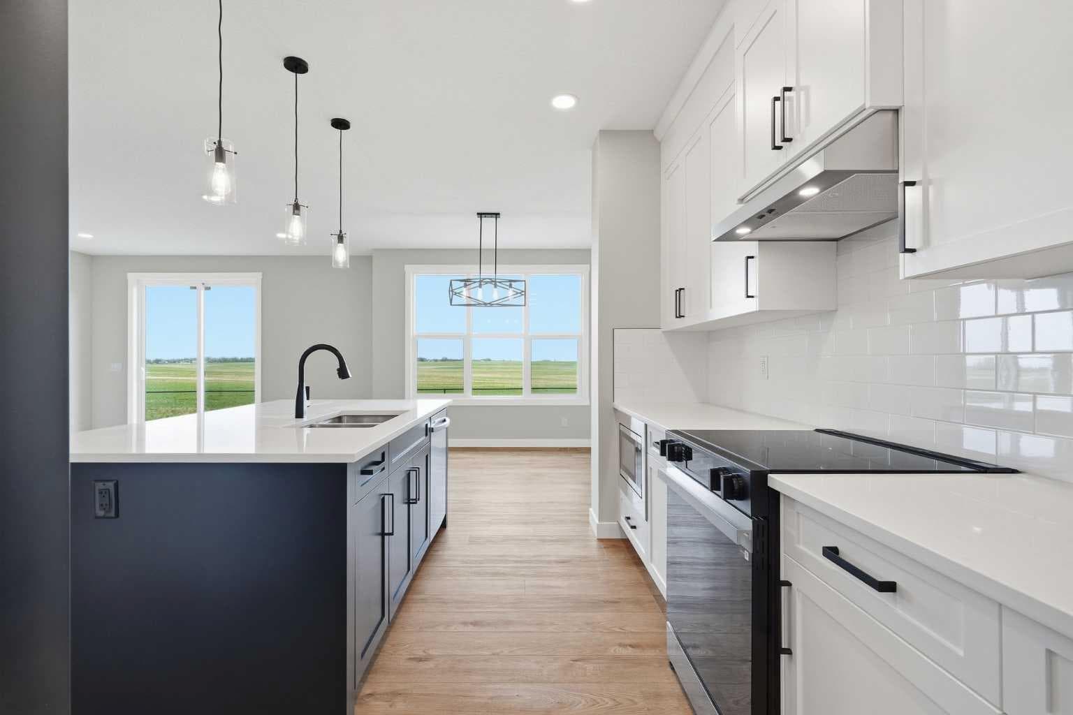 467 Kinniburgh Loop 