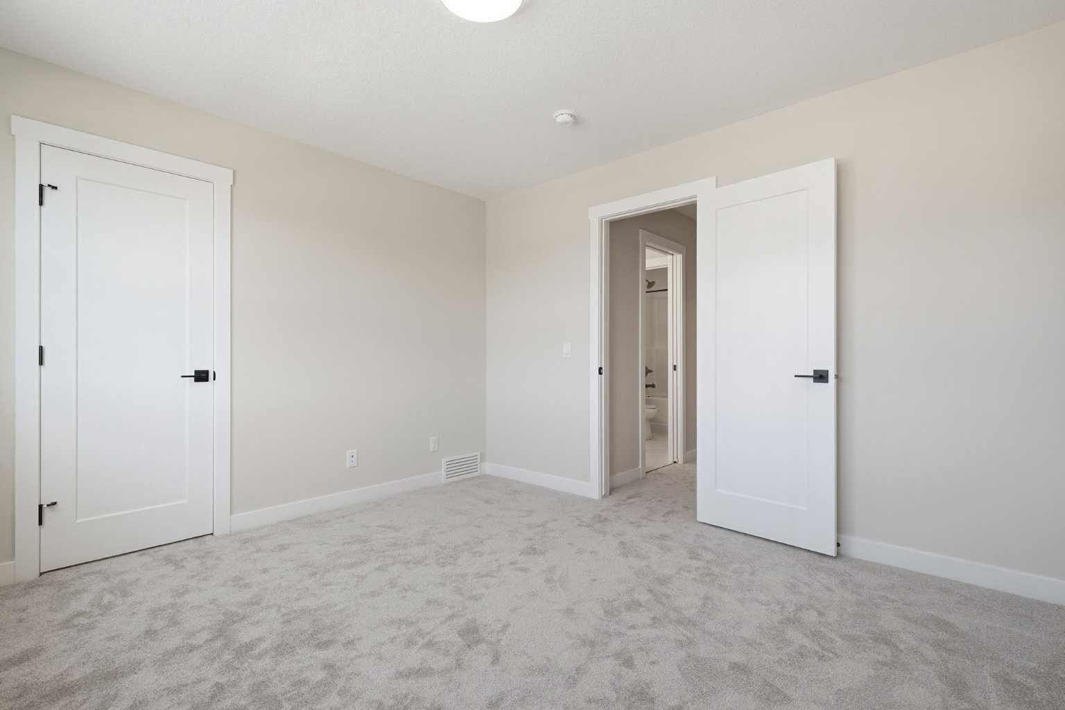 467 Kinniburgh Loop 