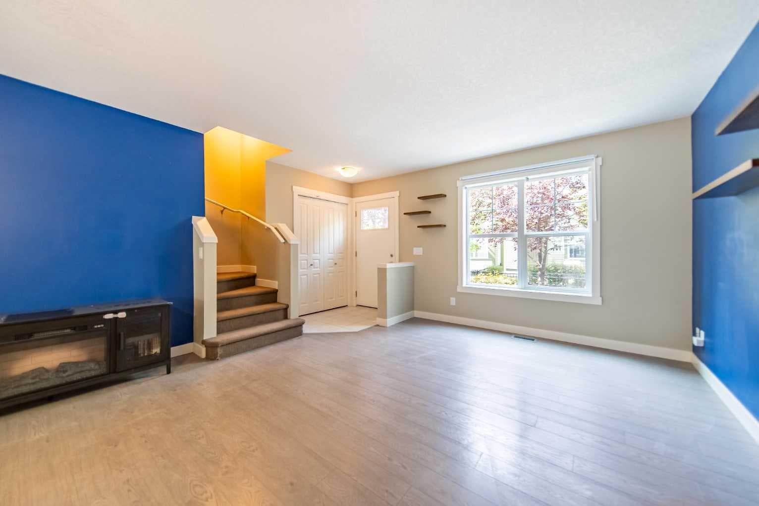 941 Mckenzie Towne Manor SE