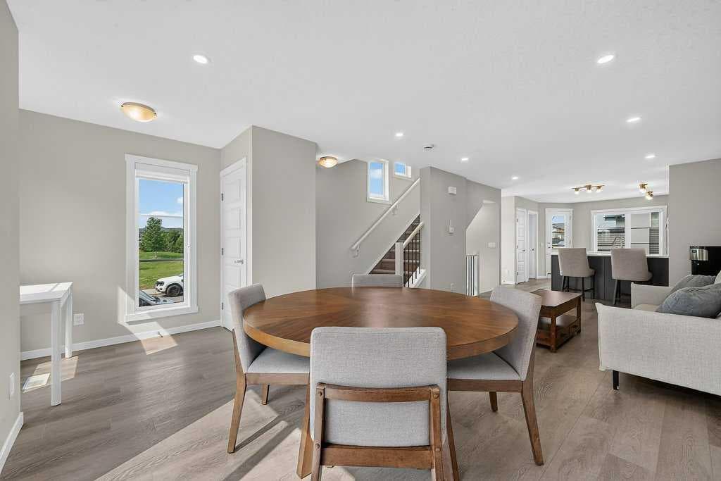 709, 474 Seton Circle SE