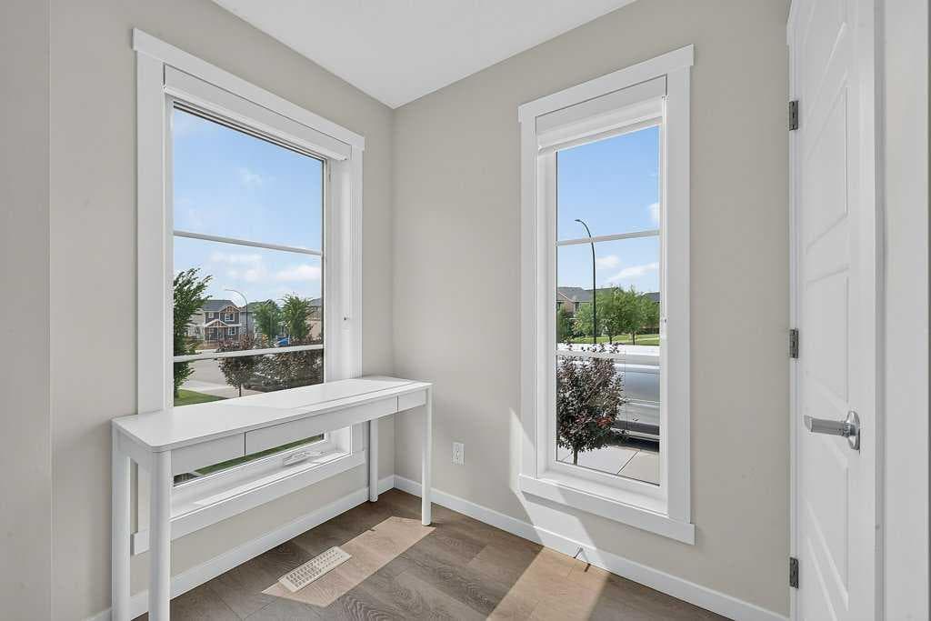 709, 474 Seton Circle SE