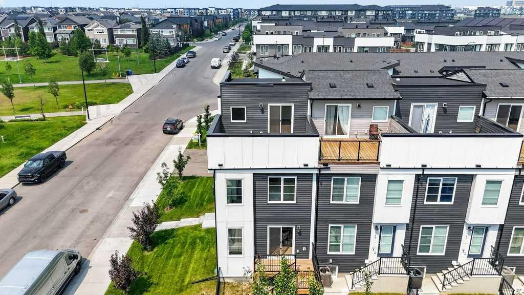 709, 474 Seton Circle SE