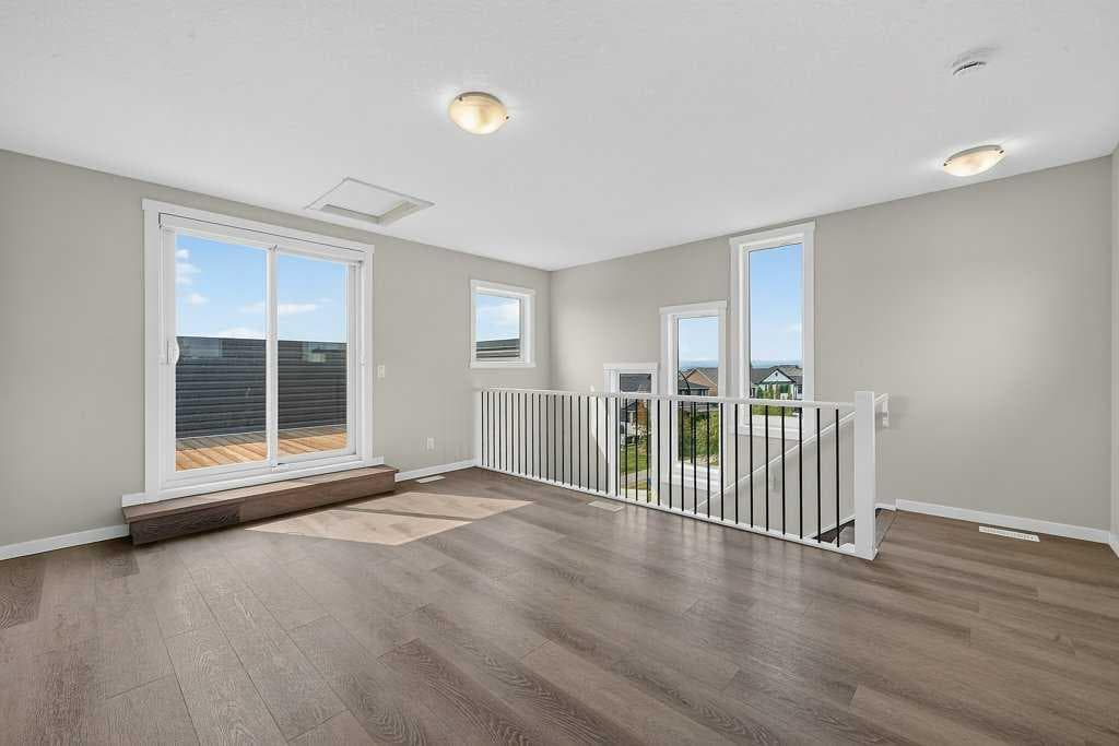 709, 474 Seton Circle SE