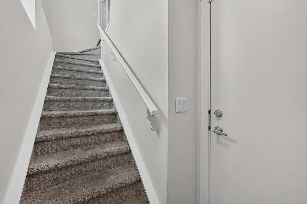 709, 474 Seton Circle SE