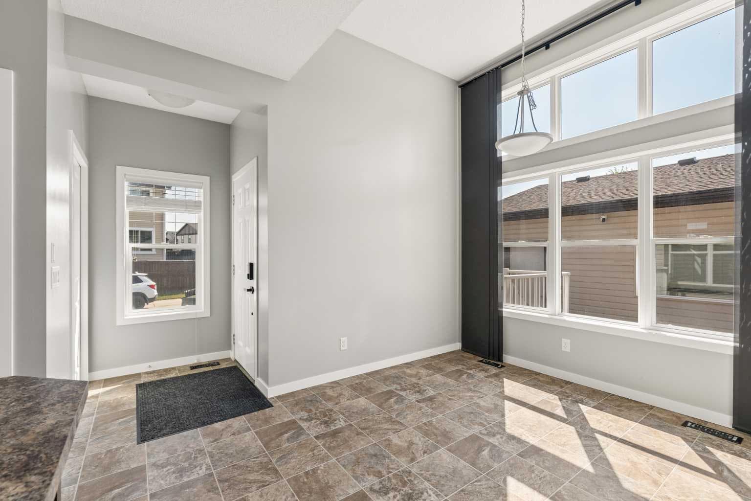 1037 New Brighton Park SE
