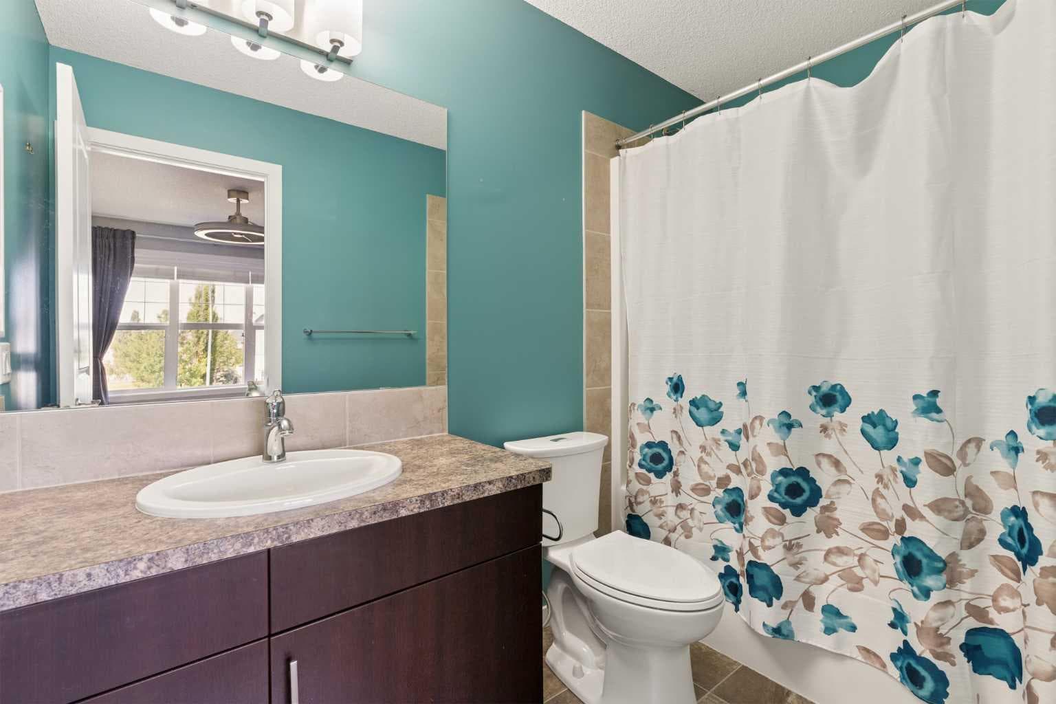 1037 New Brighton Park SE