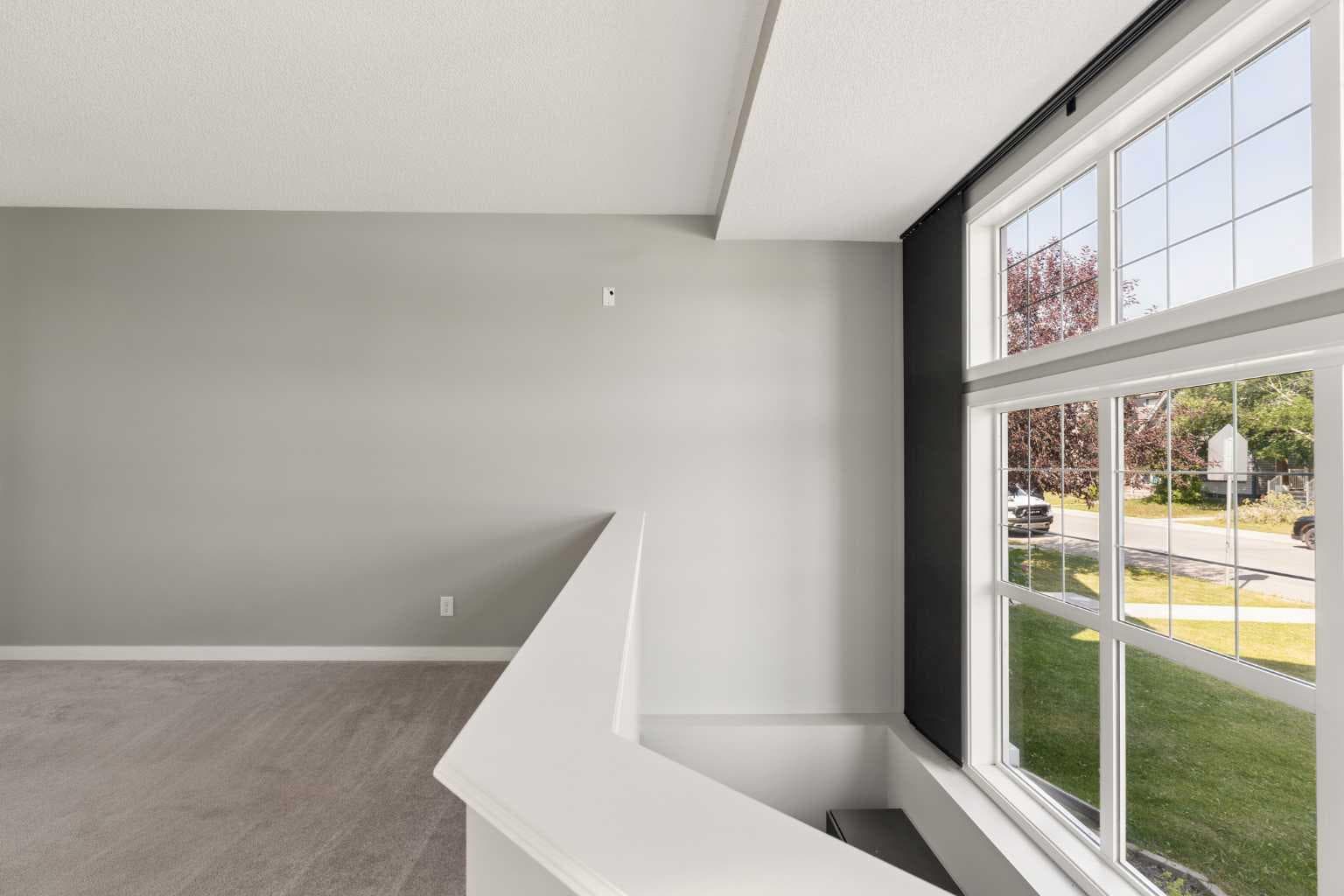 1037 New Brighton Park SE