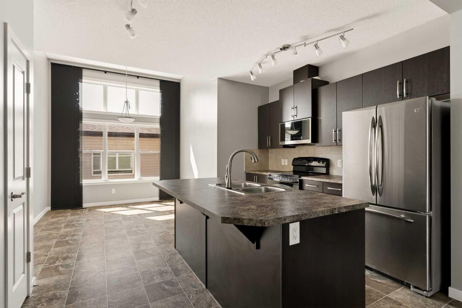 1037 New Brighton Park SE