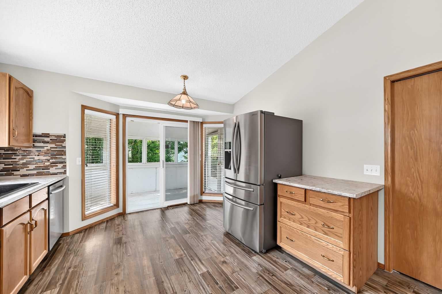 108 Woodside Close NW