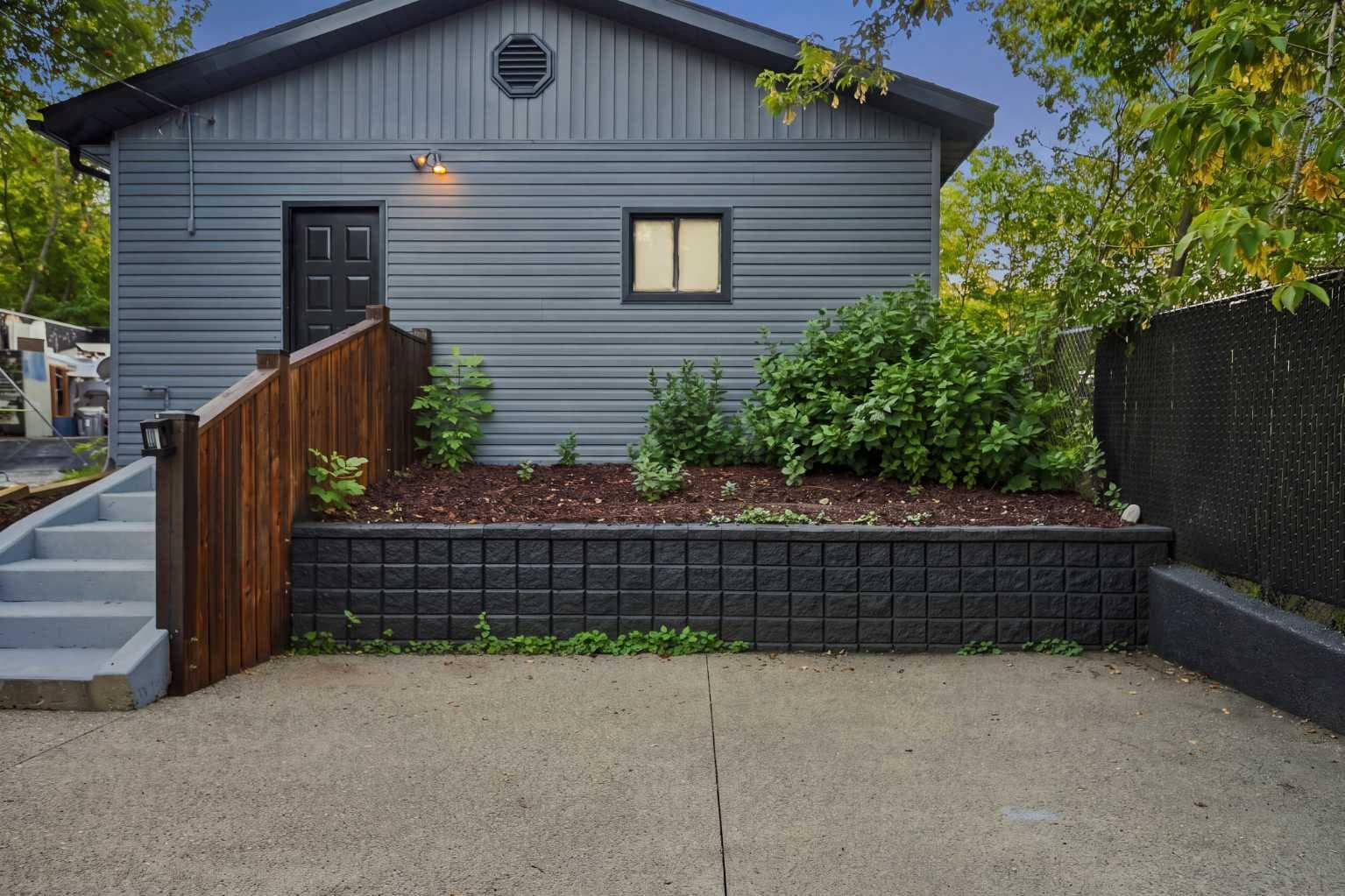 67 Flavelle Road SE