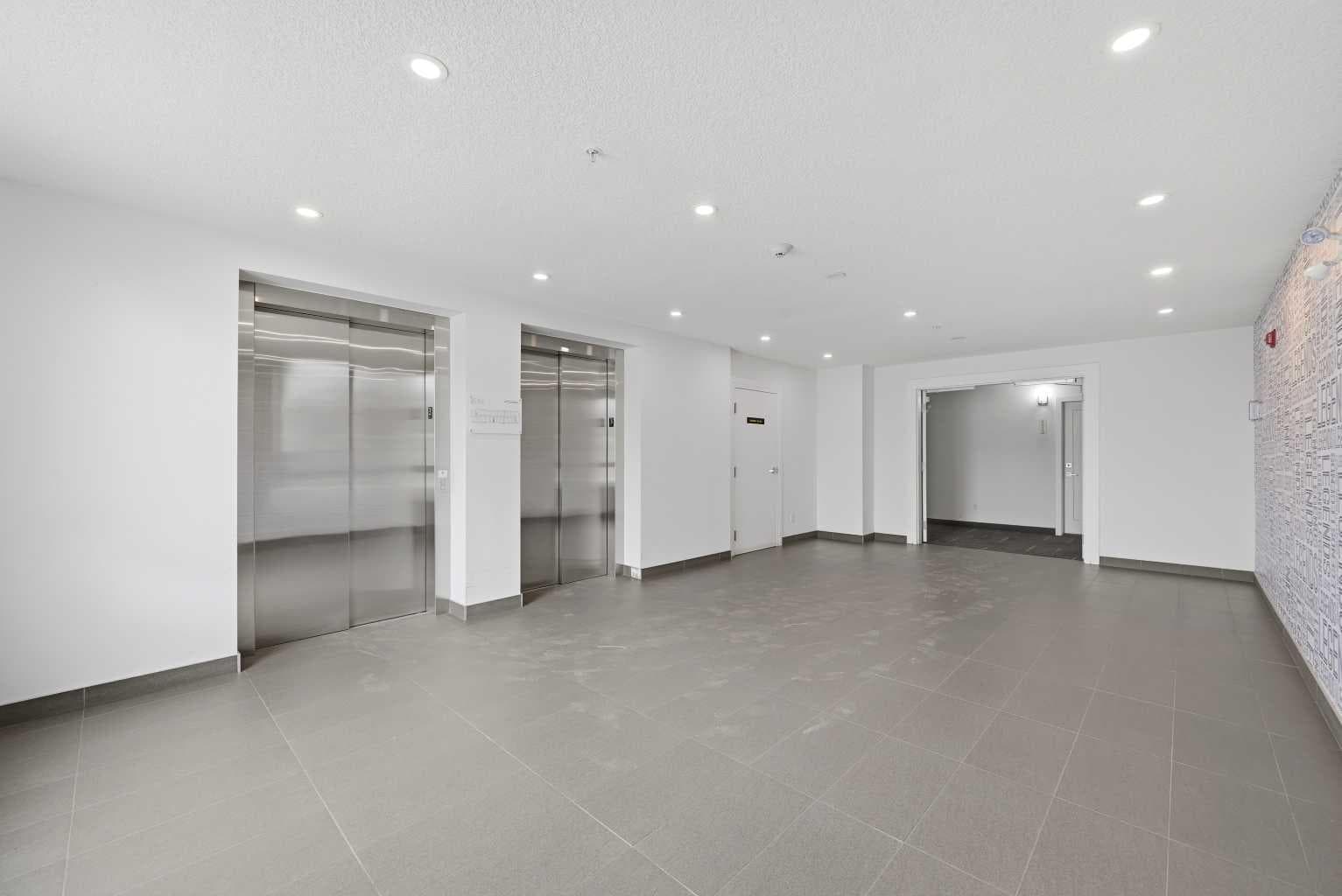 2303, 76 Cornerstone Passage NE