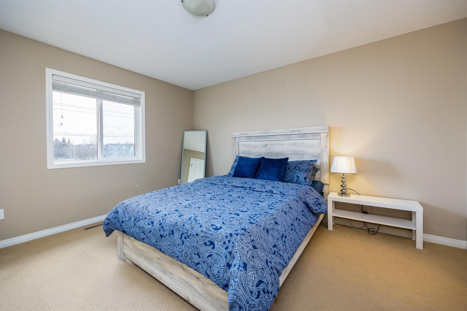 462 Williamstown Green NW