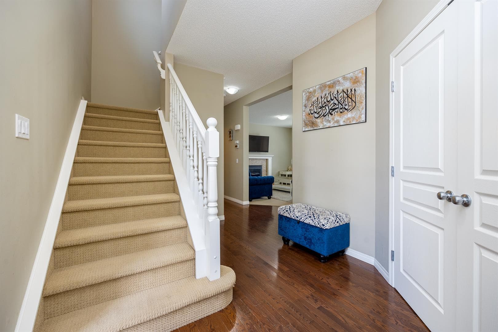 462 Williamstown Green NW