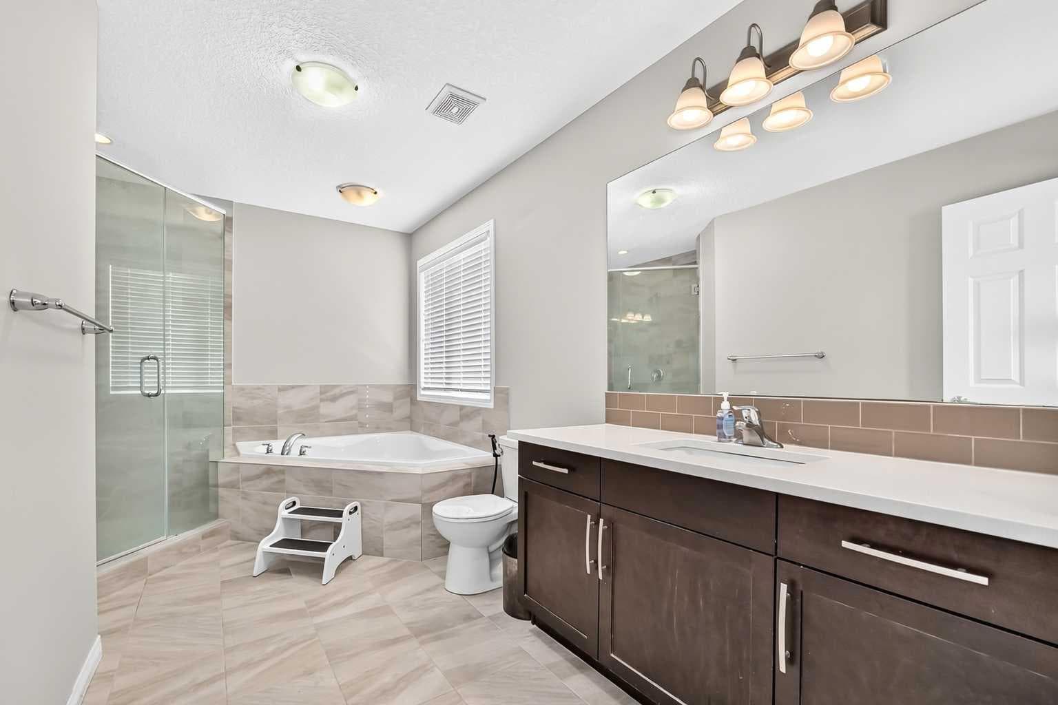 247 Cityscape Way NE