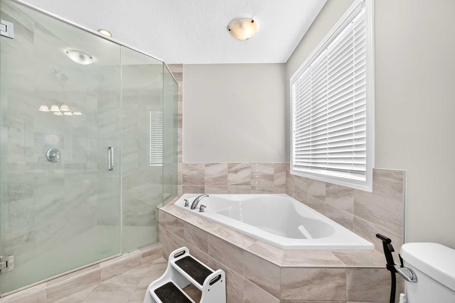 247 Cityscape Way NE