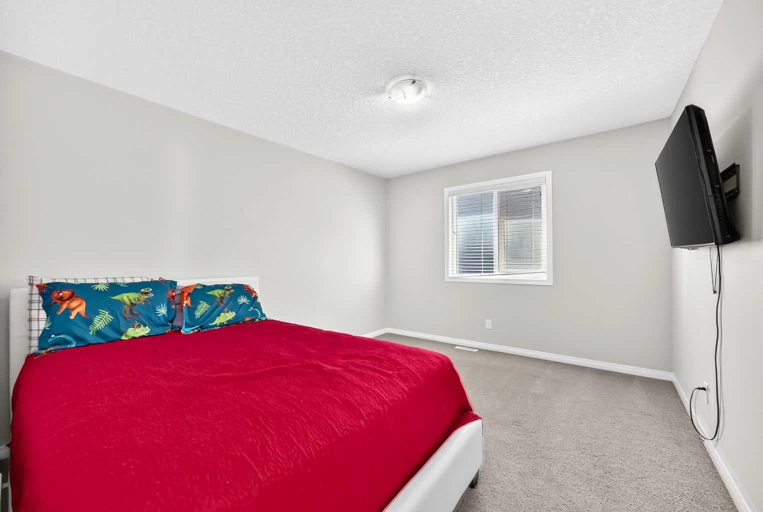 247 Cityscape Way NE