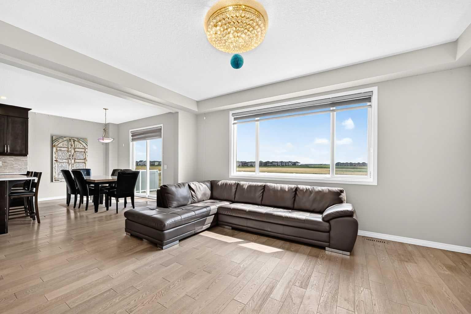 247 Cityscape Way NE