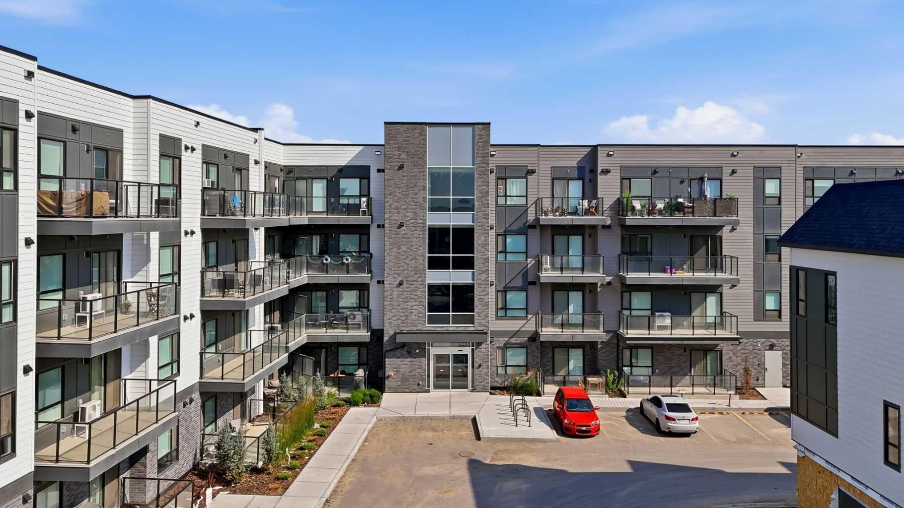 3108, 20295 Seton Way SE