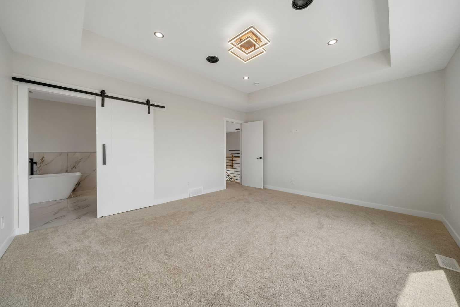 118 North Bridges Garden 