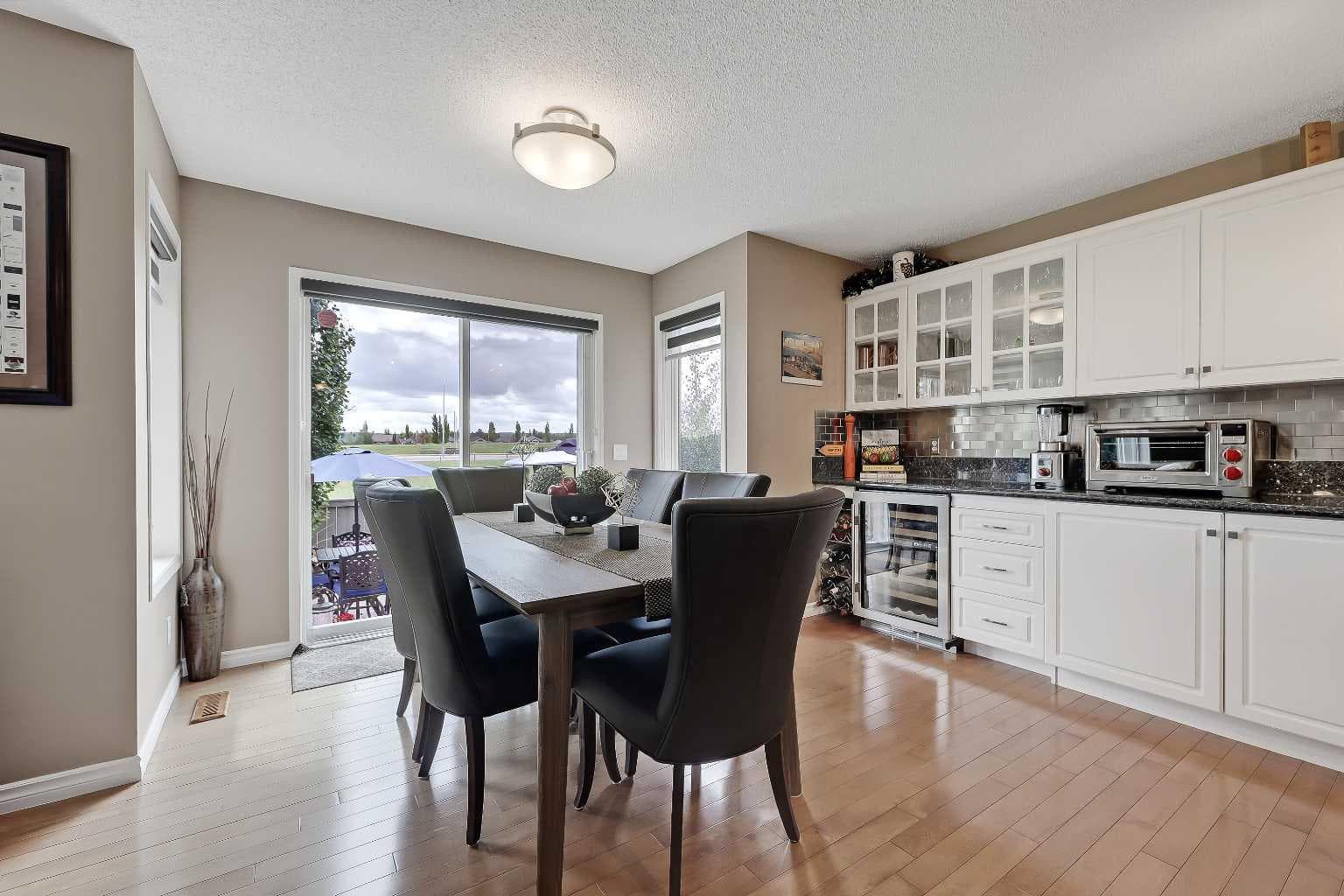 46 Spring View SW