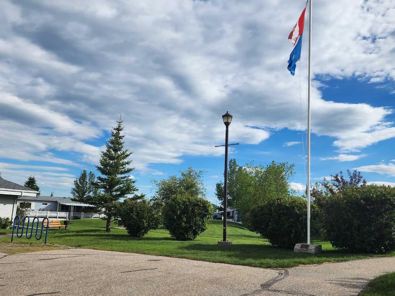 303, 99 Arbour Lake Road NW