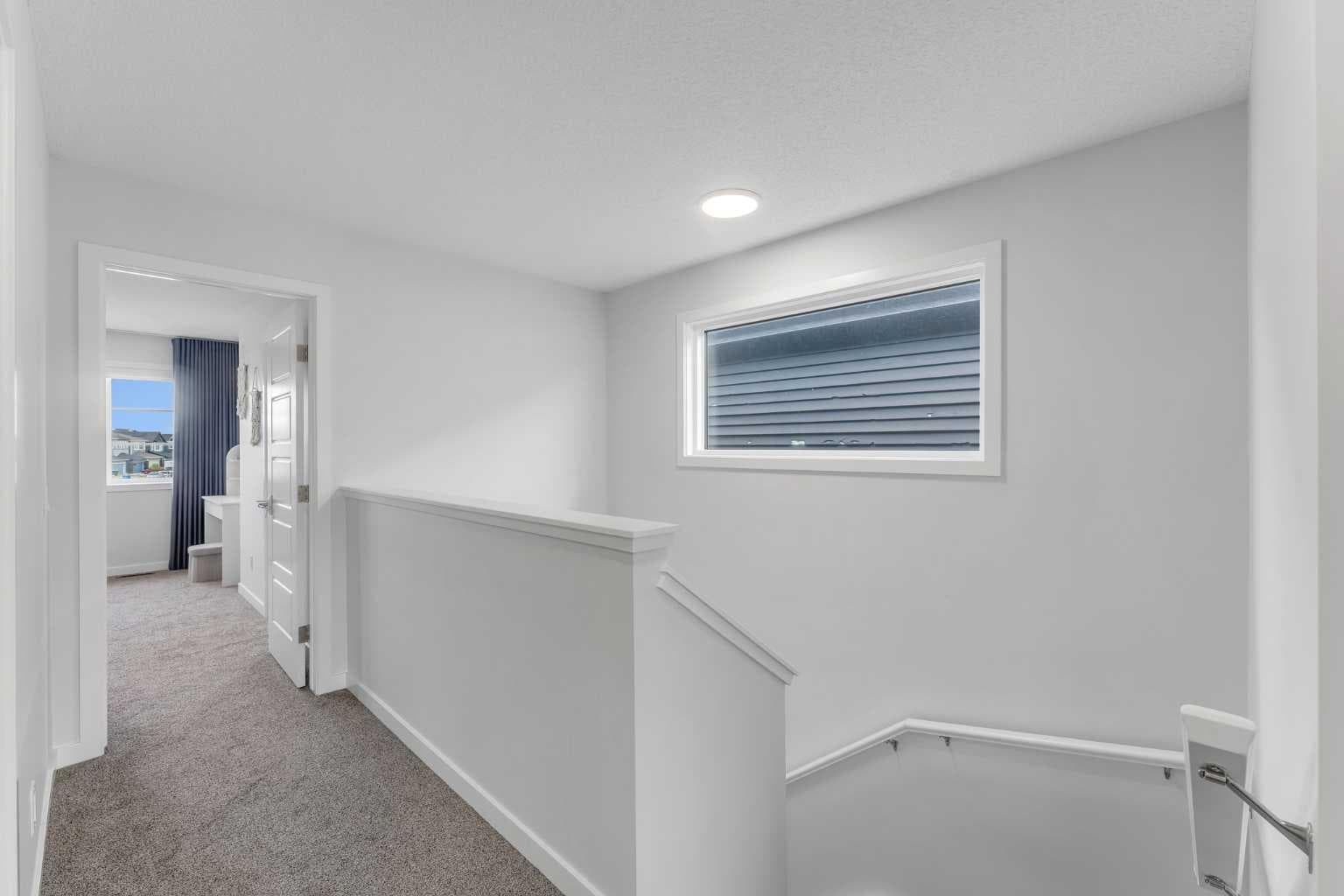 97 Corner Glen Way NE