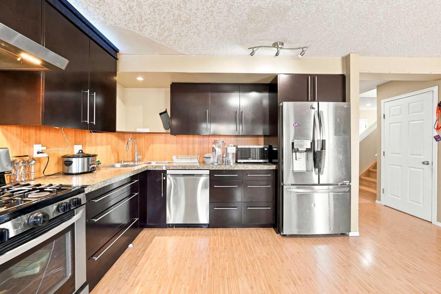278 Martha's Manor NE