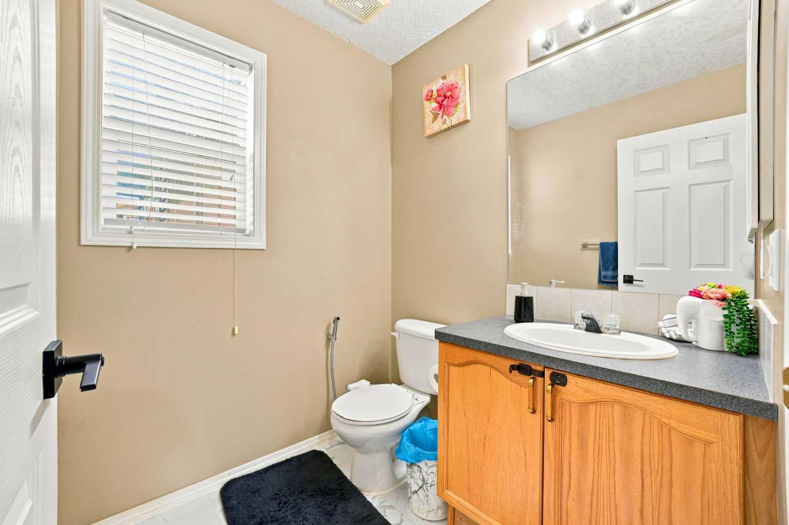 278 Martha's Manor NE
