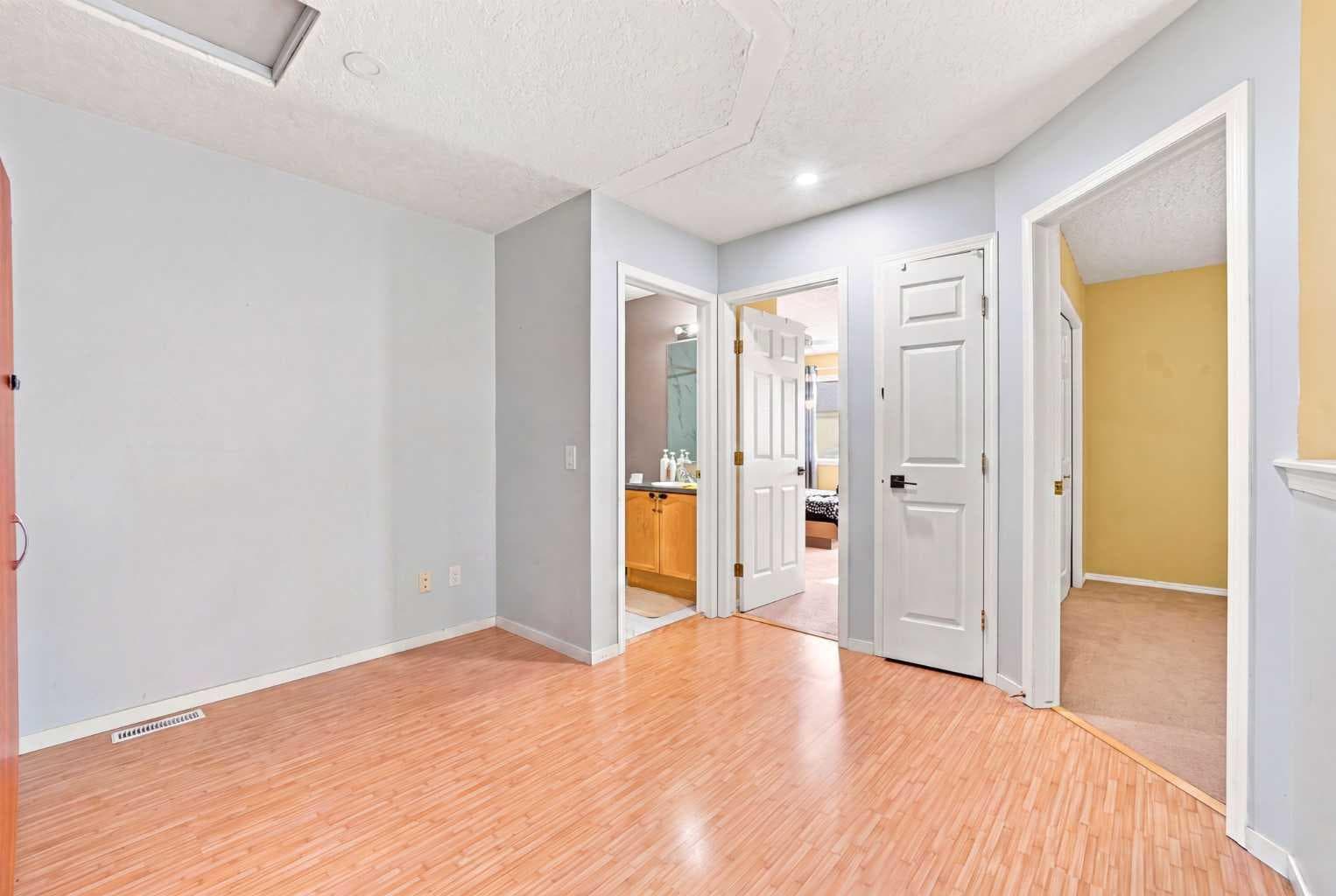 278 Martha's Manor NE