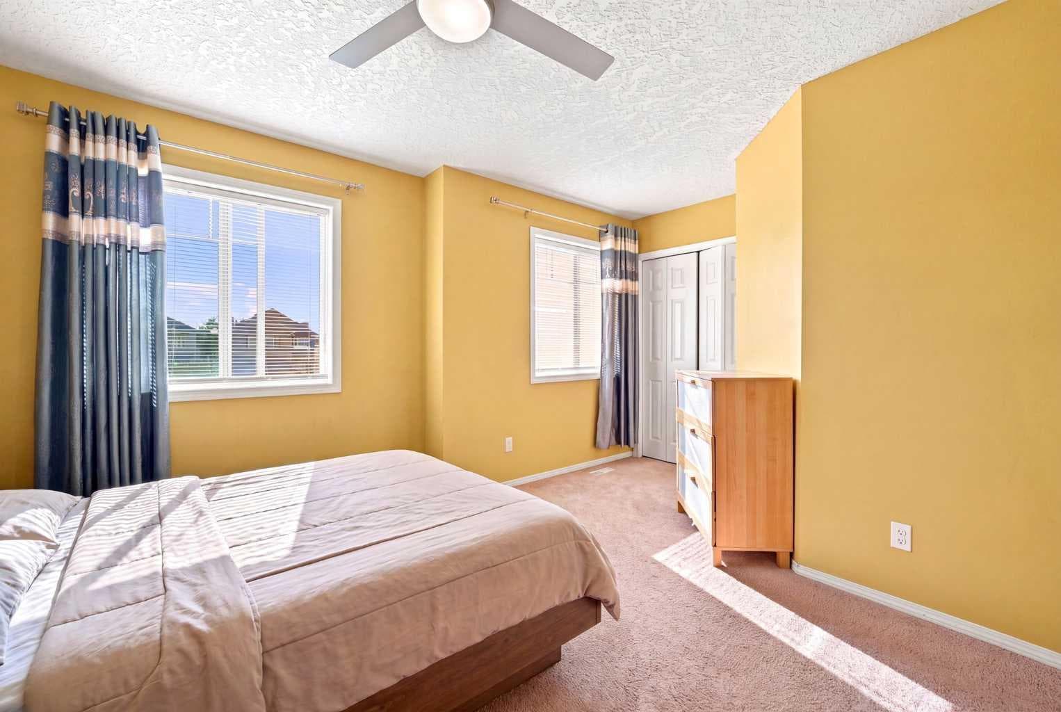 278 Martha's Manor NE