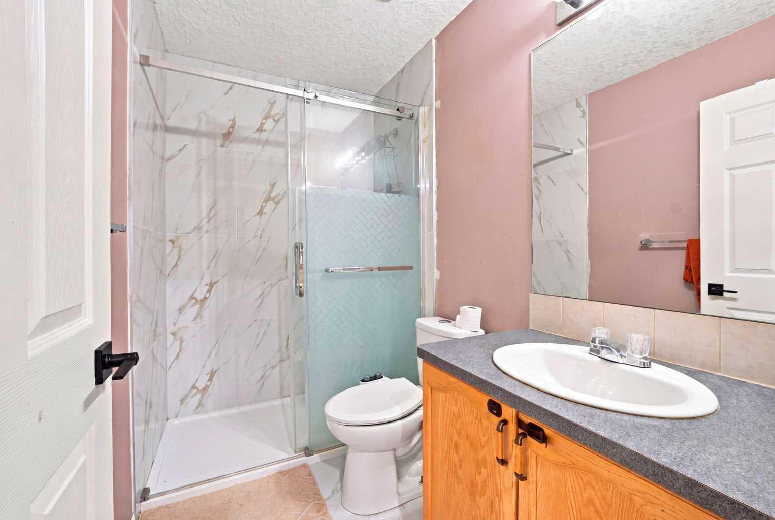 278 Martha's Manor NE